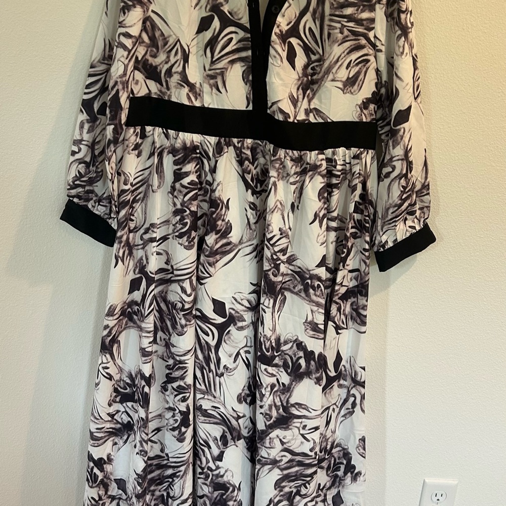 Elegant Black and White Swirl Dress